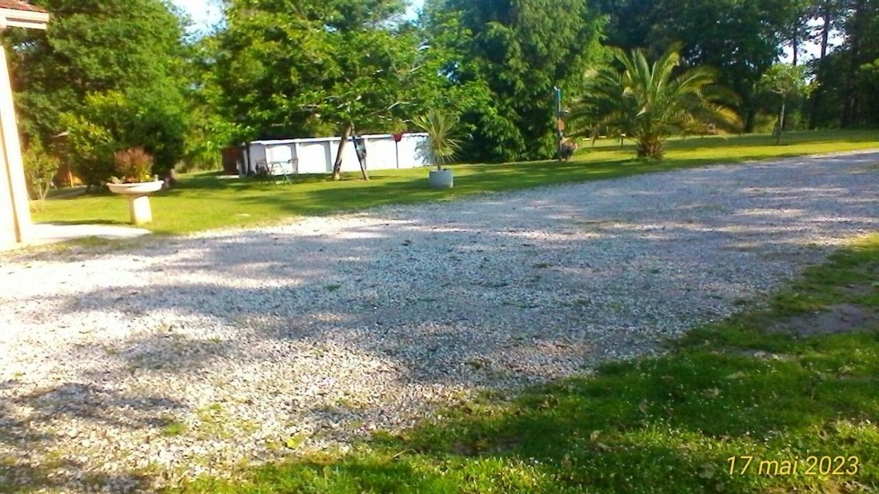 Le Clos Des Palombes Wifi Climatisation Saint-Pierre-du-Mont  Exteriör bild
